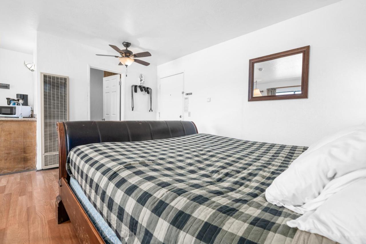 Big Bear Lake Front Lodge Buitenkant foto