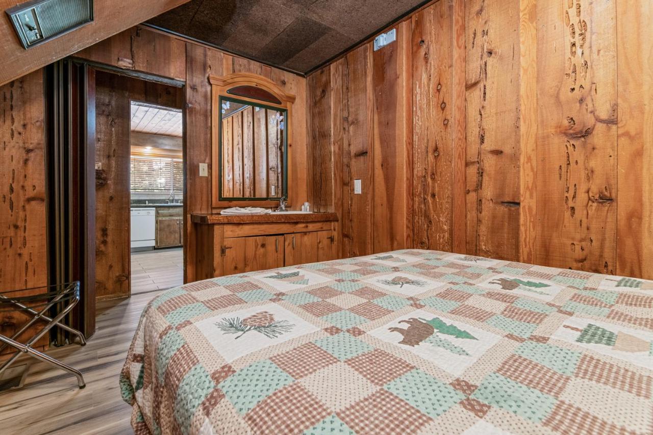Big Bear Lake Front Lodge Buitenkant foto